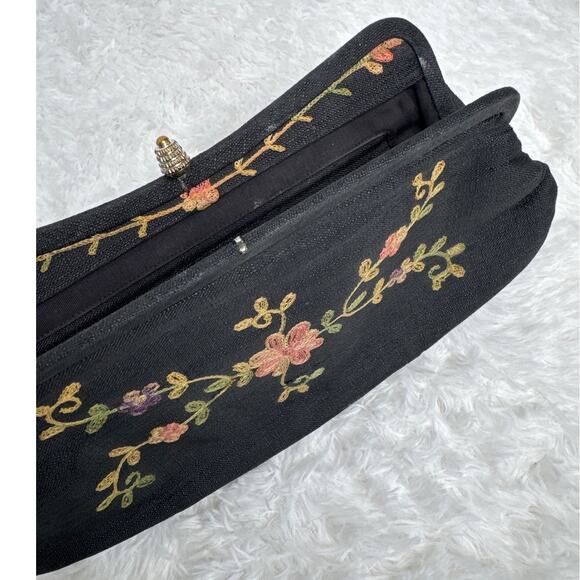 Vintage 50's-60's Black Embroidered Floral Clutch Purse with Gold Clasp formal - Picture 6 of 11